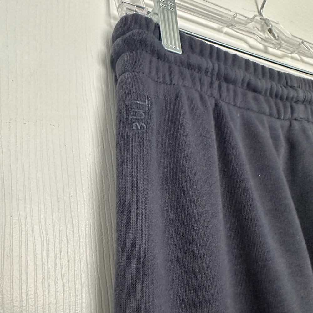 Aritzia TNA Women’s Airy AF Bluish Gray Perfect Joggers - Size M - EUC - Picture 3 of 6